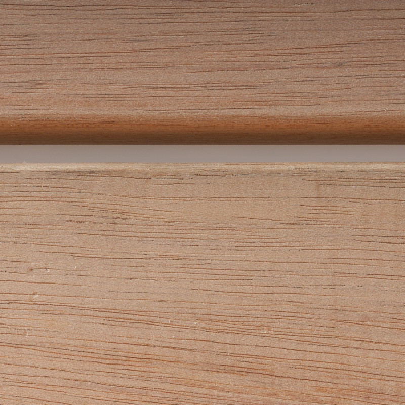 Dřevěná fasáda DARK RED MERANTI, raute profil 20x90 mm