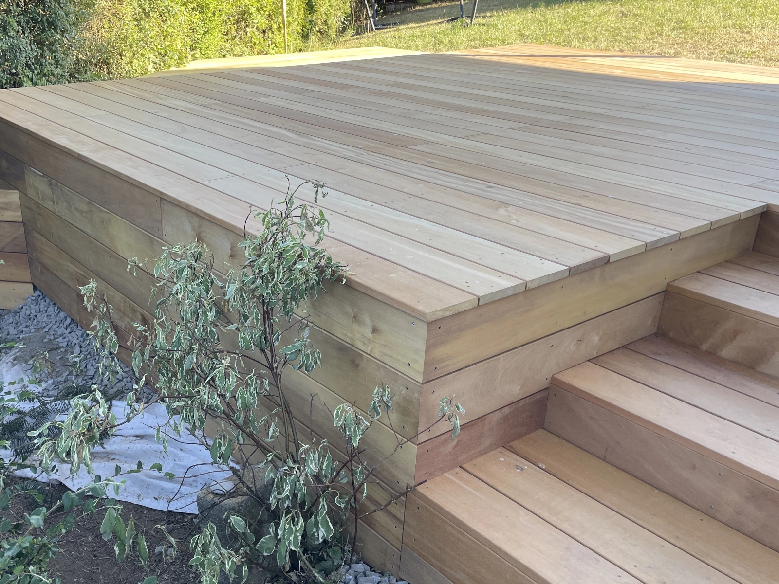 Dřevěná terasa Garaba, Kamenice