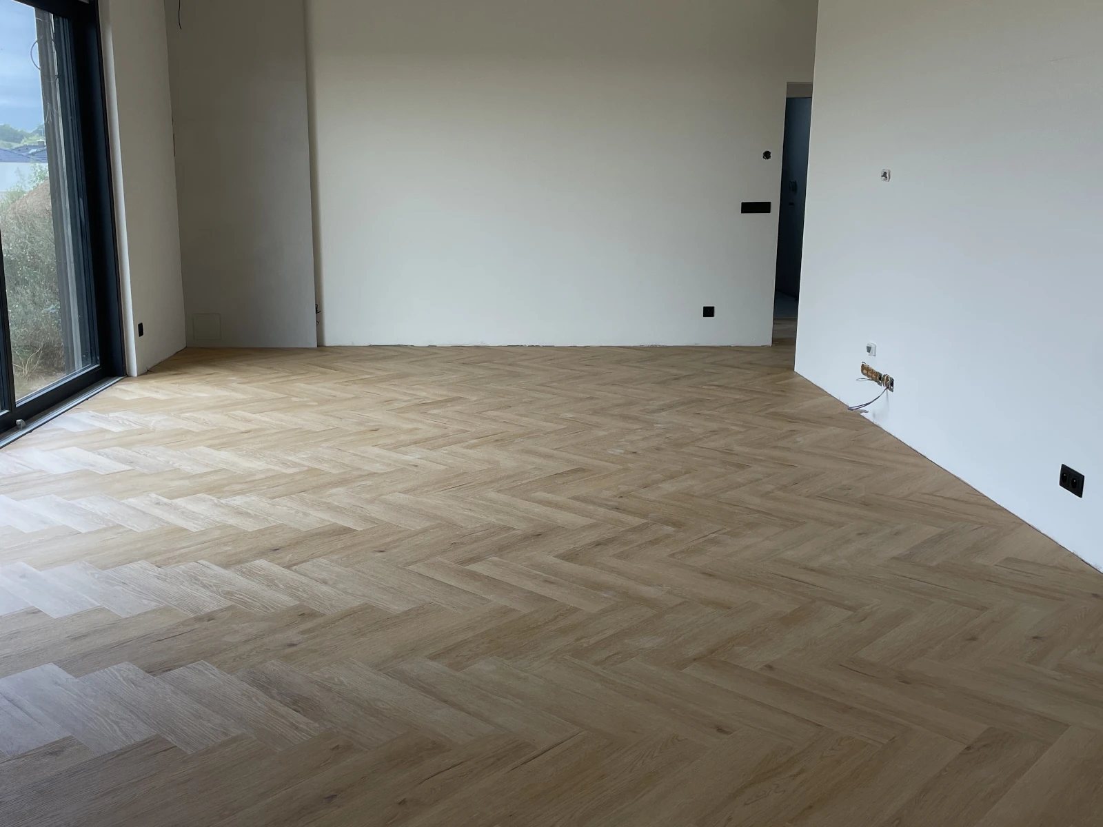 Vinylová podlaha, rybina, Brno